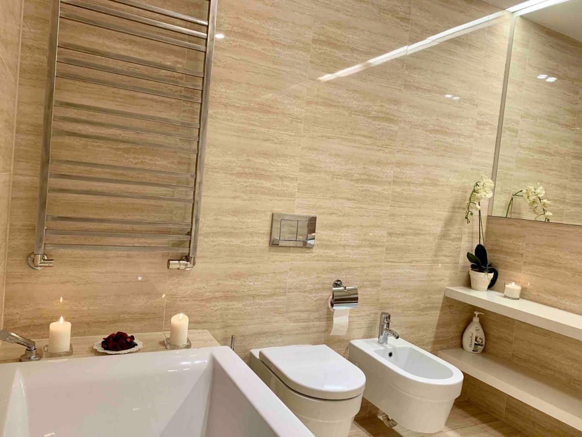 Luxury Apartment In The Center Of Praha Bagian luar foto