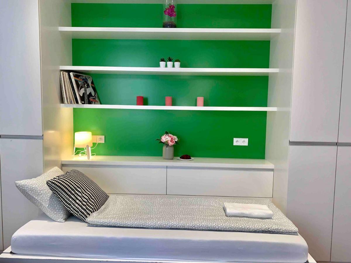 Luxury Apartment In The Center Of Praha Bagian luar foto