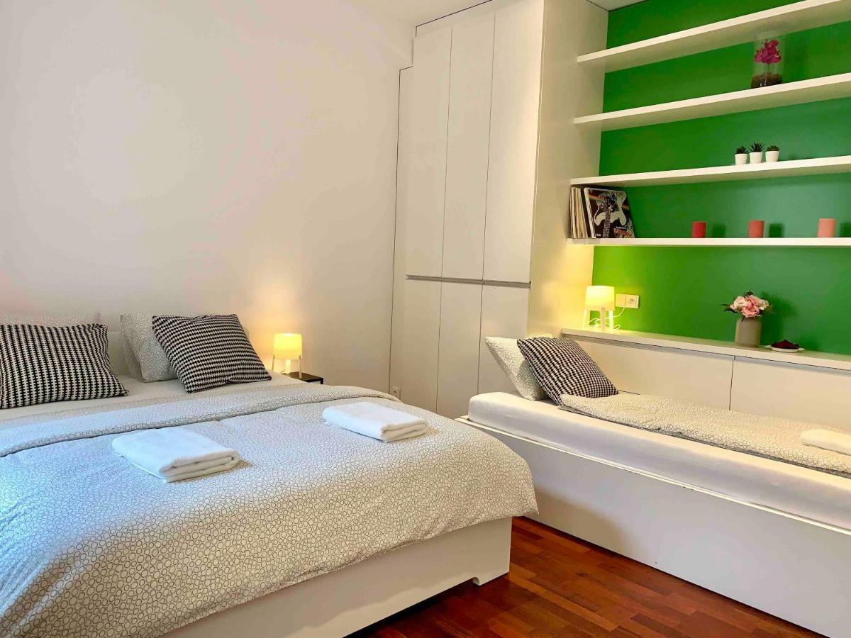 Luxury Apartment In The Center Of Praha Bagian luar foto
